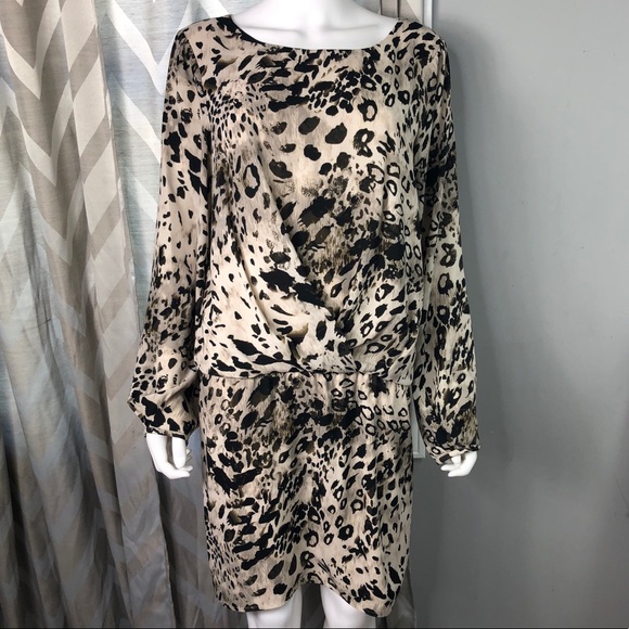 vince camuto animal print dress